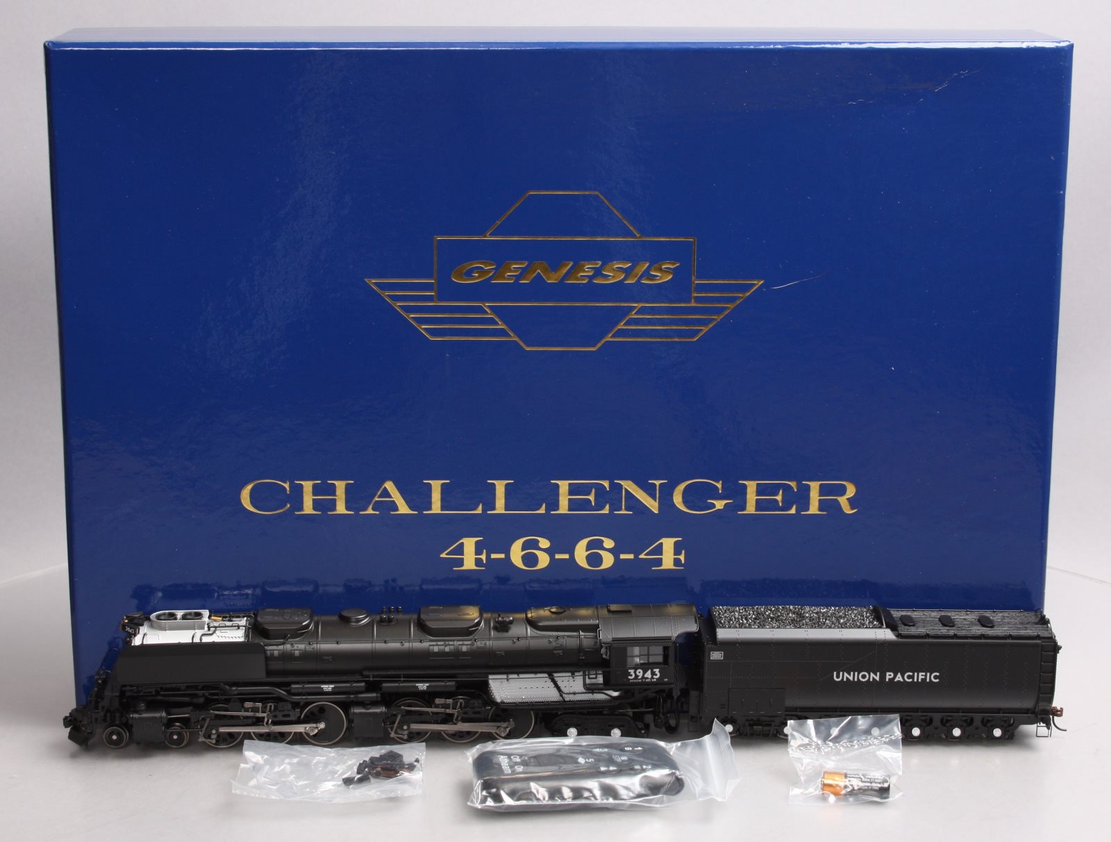 Athearn G9125 HO Union Pacific 4-6-6-4 with DCC & Sound #3943 LN/Box