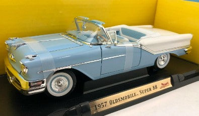 Road Signature 1/18 Scale Die-Cast 1957 2024 Oldsmobile Super 88