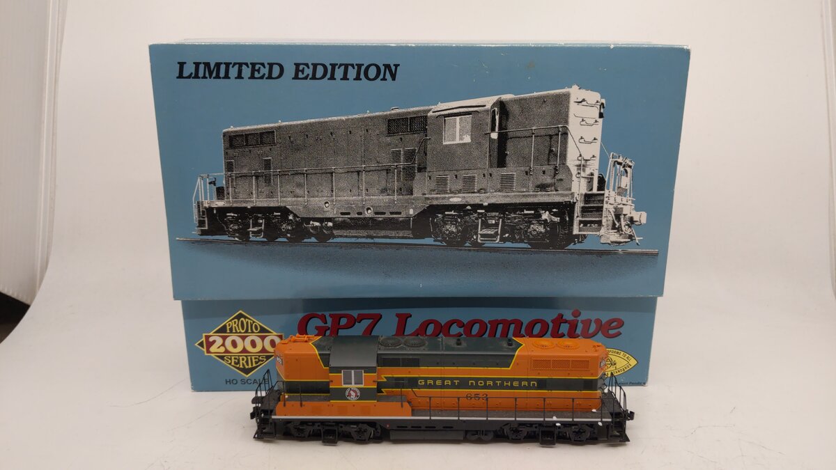 Proto 2000 Series deals GP7 Locomotive Limited Edition