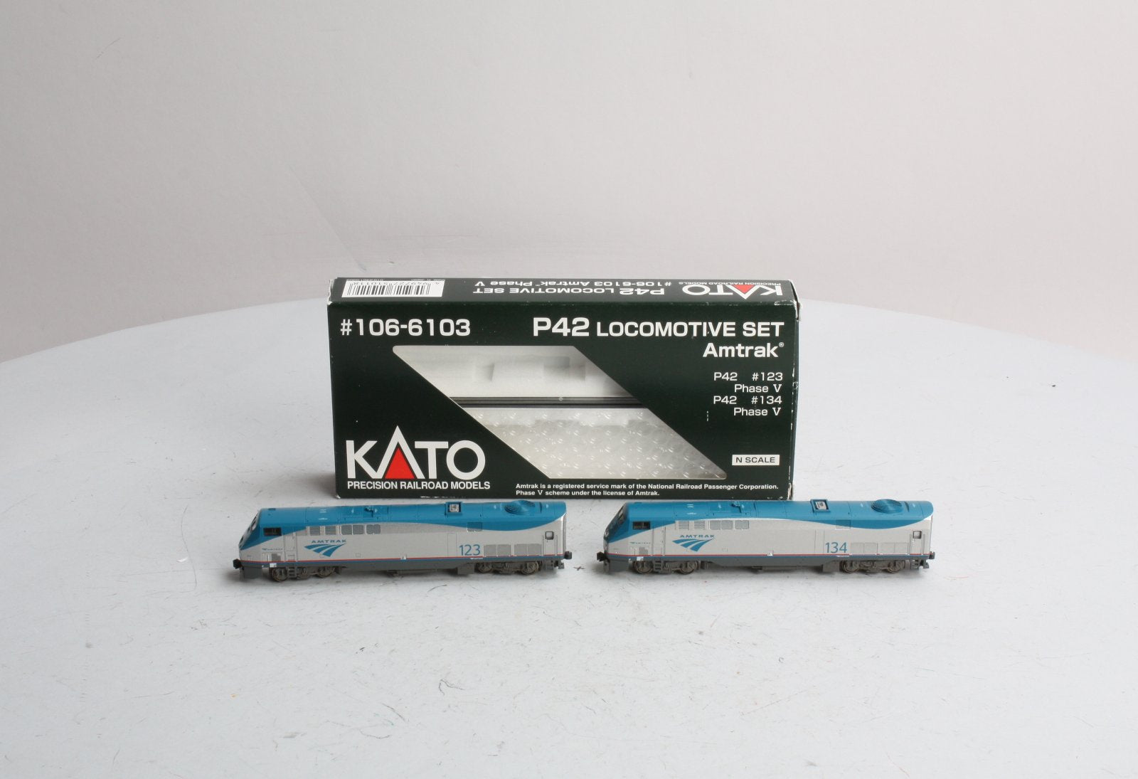 Kato 106-6103 Amtrak Phase V Set #123 & #134