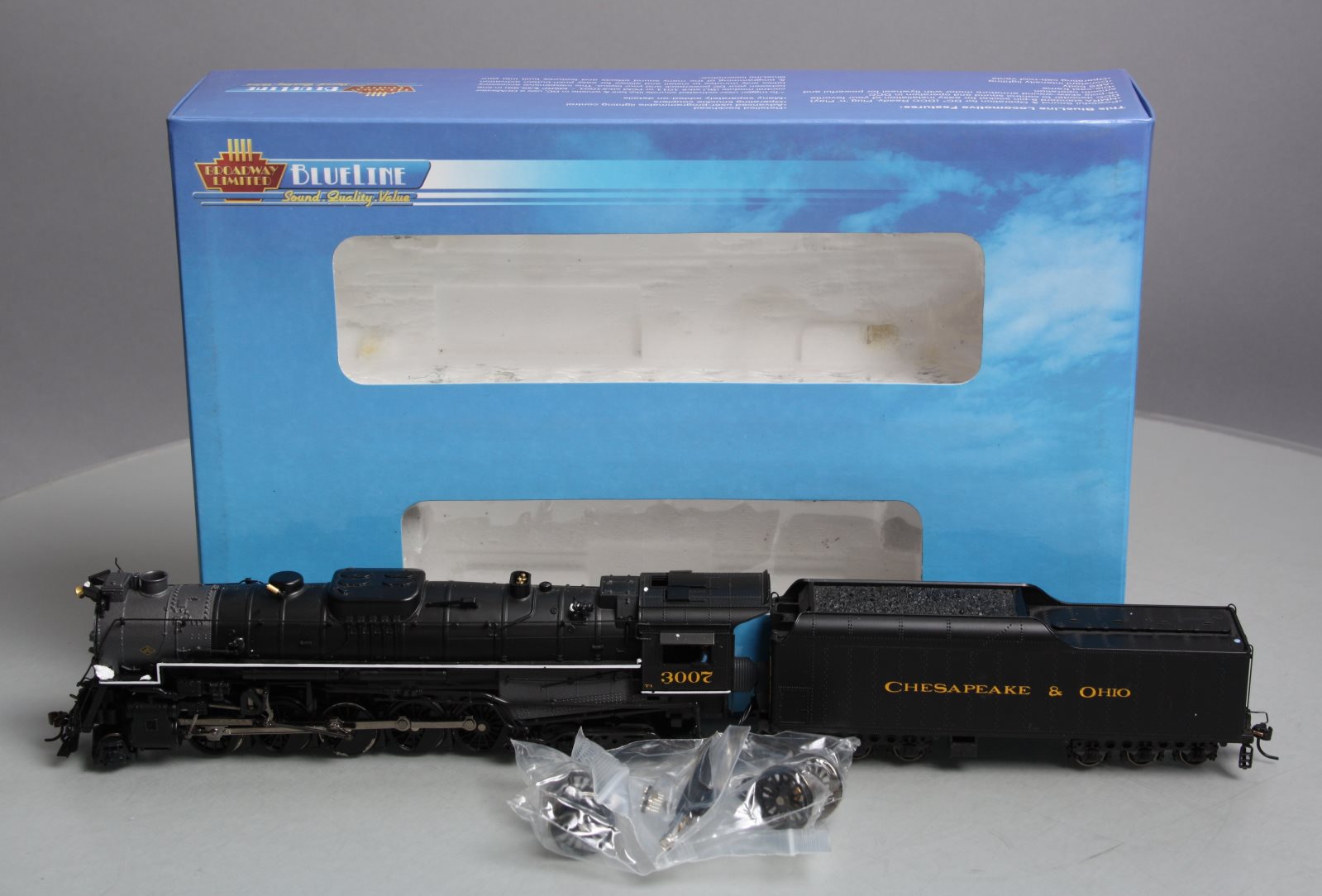 Broadway Limited 5017 HO C&O Class T-1 2-10-4 Steam Locomotive & Tende –  Trainz