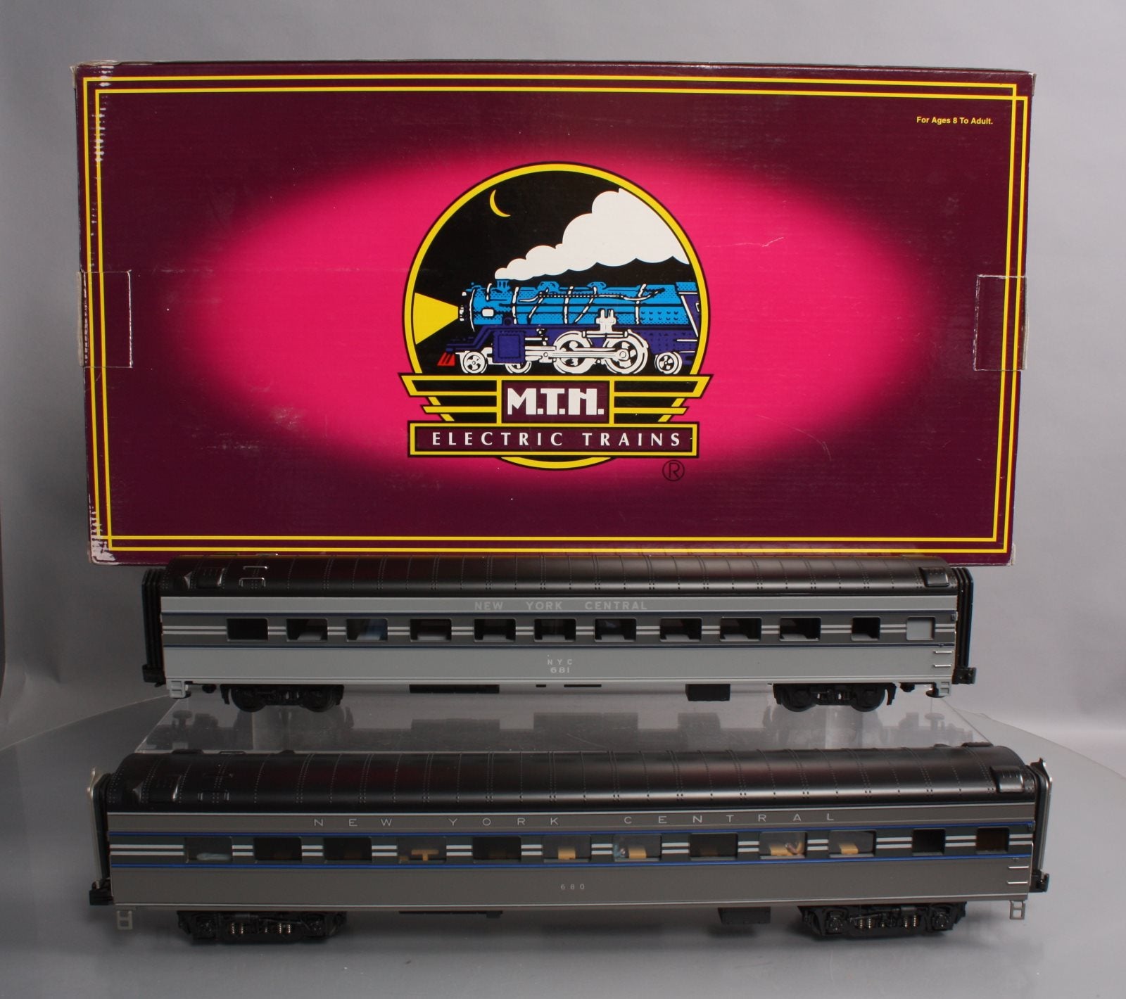 Sold at Auction: MTH 70' Streamlined C&O The Chessie Passenger Cars