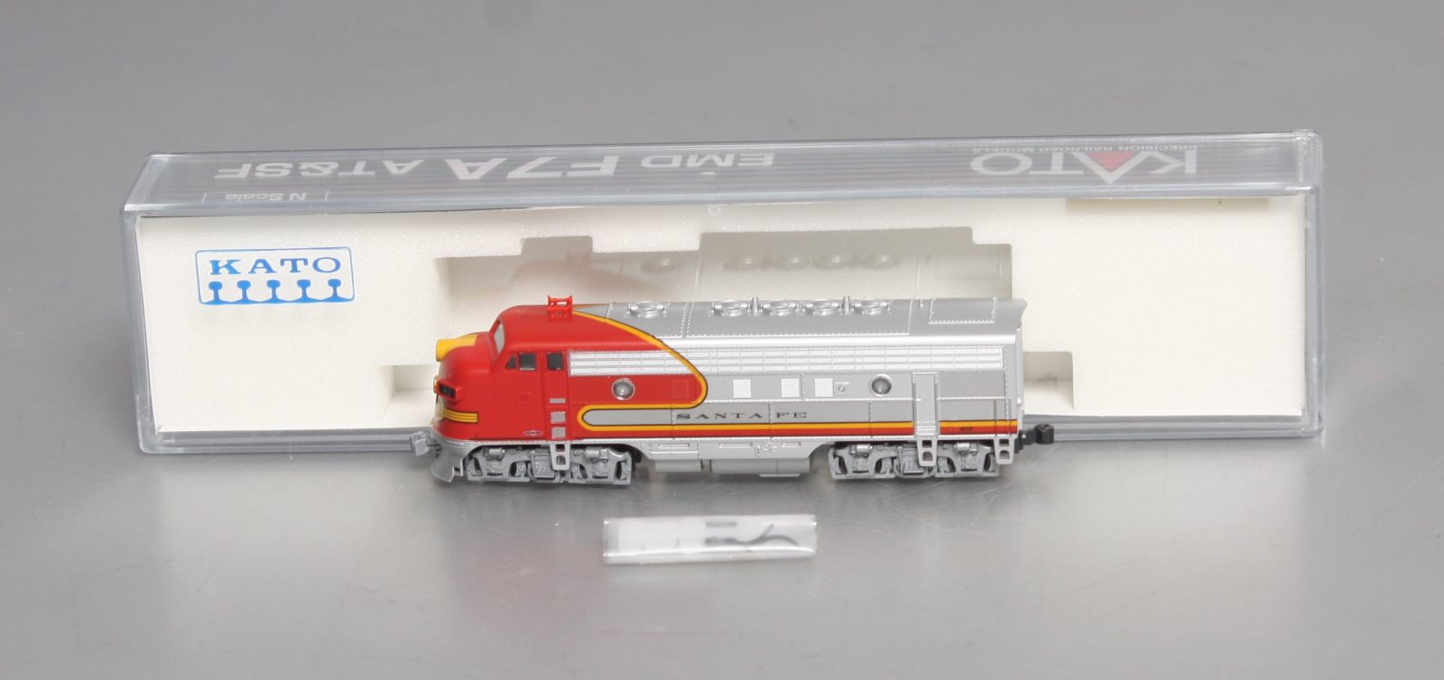 N scale santa fe locomotive online