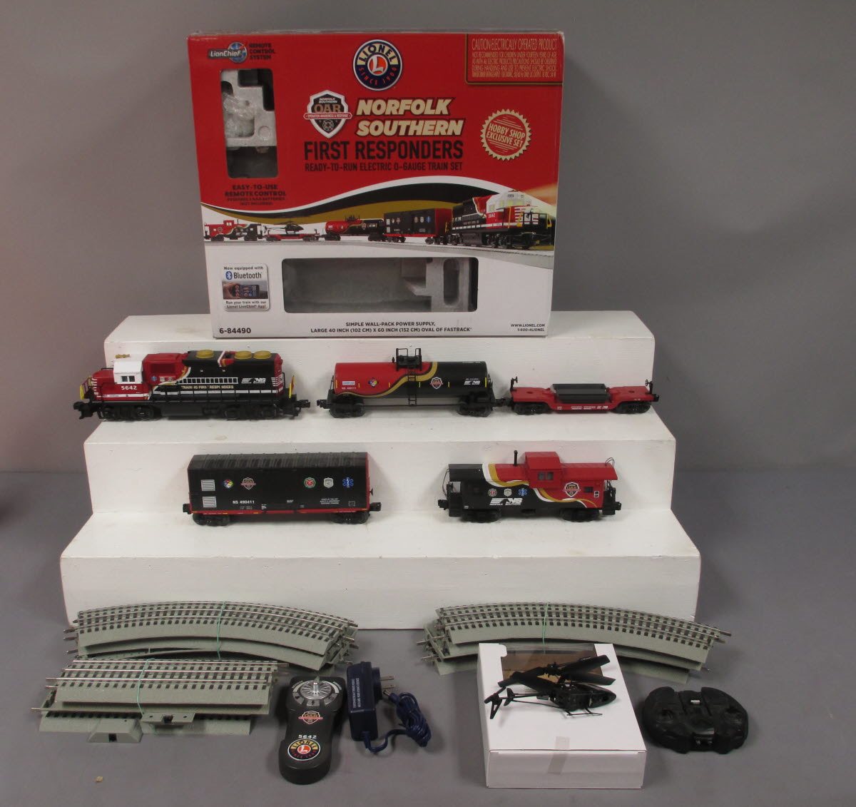 Lionel 6 84490 O Gauge NS First Responders Lionchief Train Set with Bl Trainz