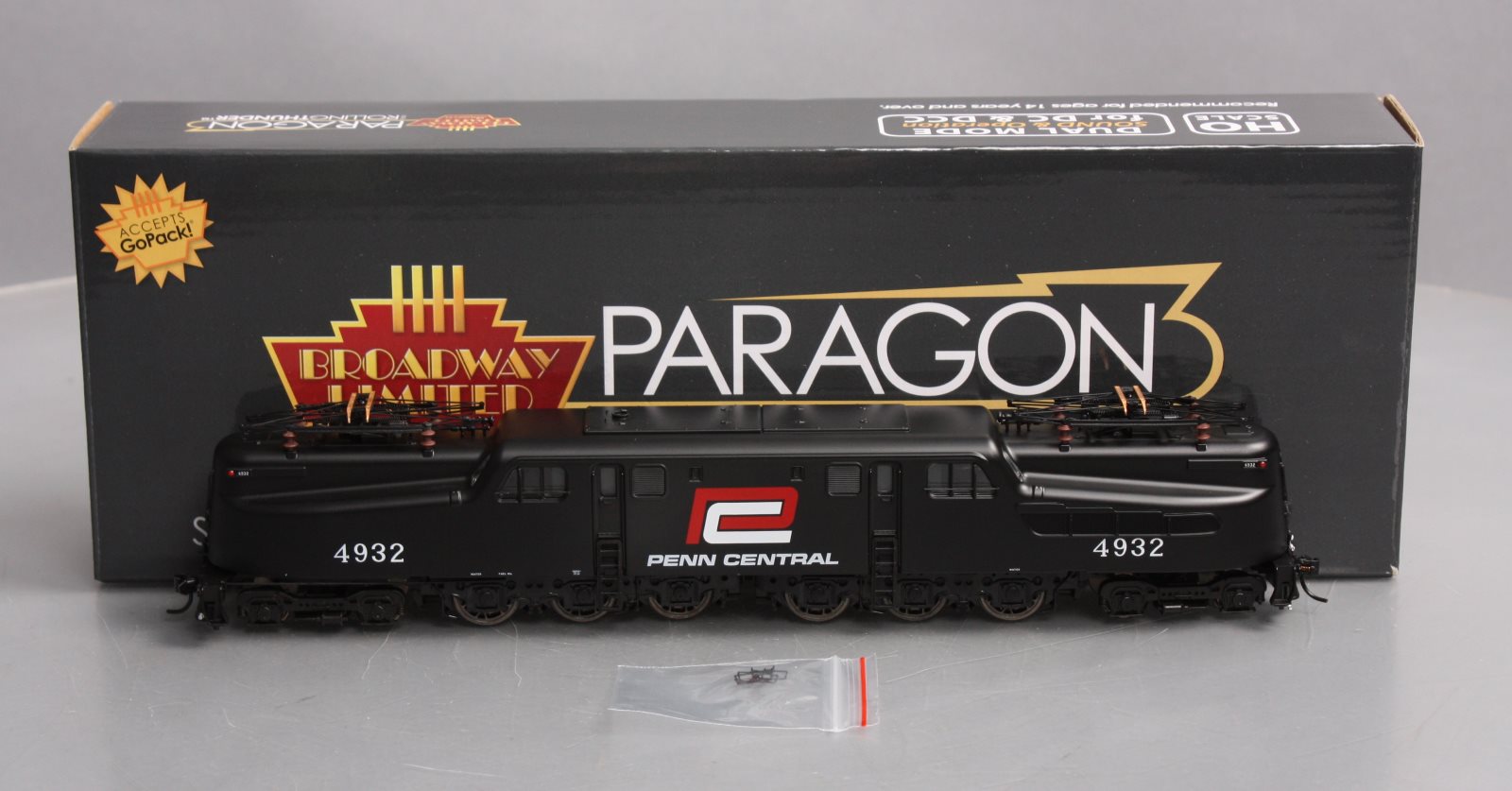 Broadway Limited 6373 HO Penn Central GG1 Electric Locomotive