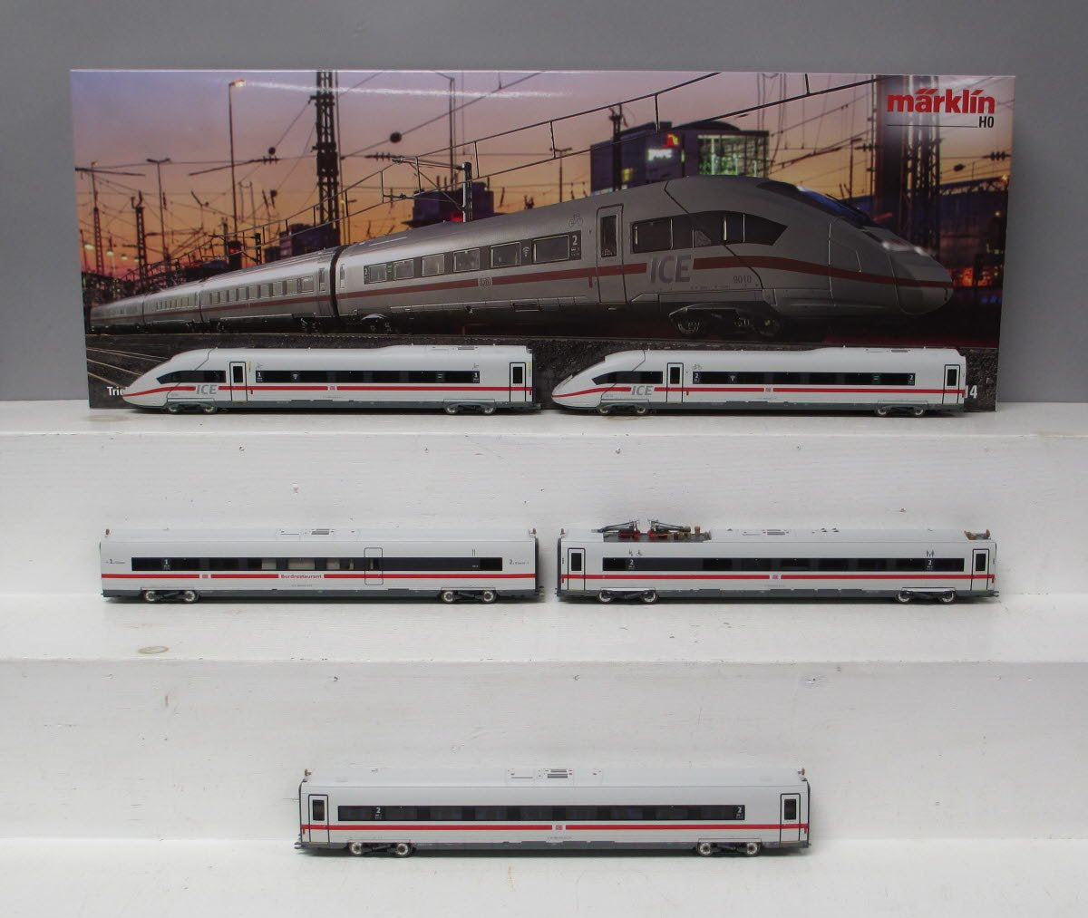 Marklin 39714 HO German Railroad Inc. ICE 4 412/812 Powered Rail Car (Set  of 5)