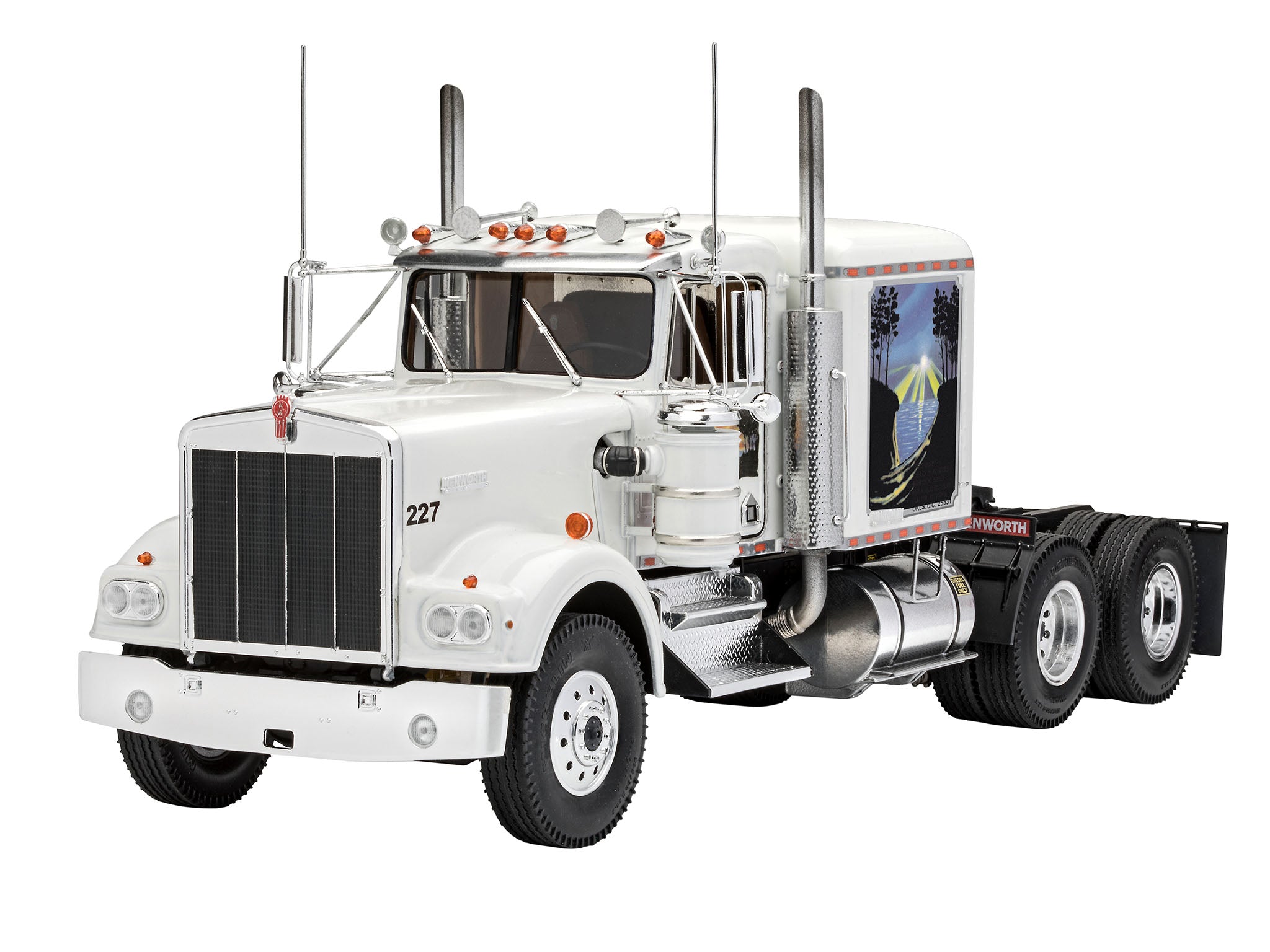 Revell of Germany 07659 1:25 Kenworth W-900 Plastic Model Kit – Trainz