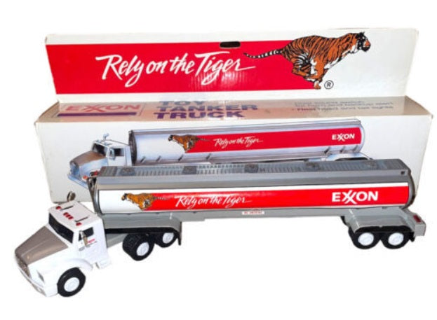 Exxon 1993 Rely On The Tiger Toy Tanker Truck 14.25 Dual Sound Ligh Trainz