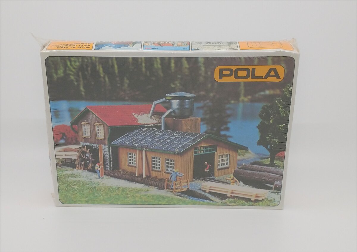 Pola n scale buildings on sale