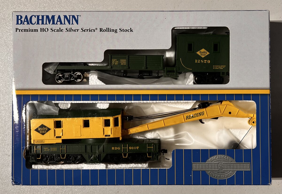 Bachmann hotsell 250-Ton Crane Car & Boom Tender (HO Scale), Silver Series