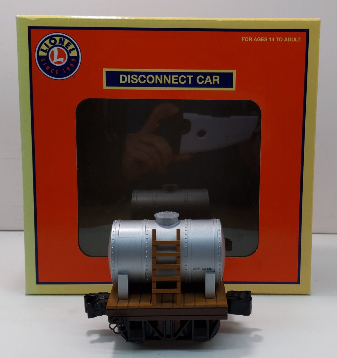 Lionel 6-84297 O Logging Disconnect Steel Tank Car