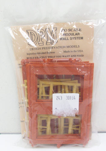 DPM 301-64 HO Two-Story Wall Sections W/2 20th Century Windows Kit