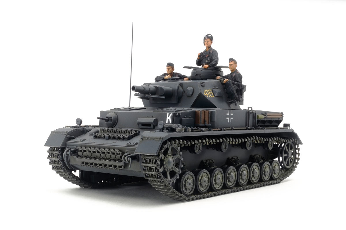 Tamiya 35374 1:35 German Tank Panzerkampfwagen IV Ausf.F – Trainz