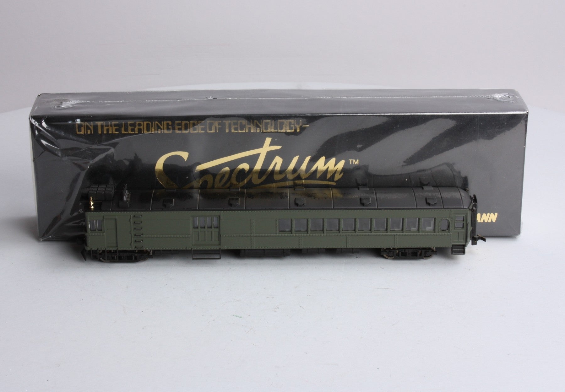 HO Bachmann Spectrum high quality 81412 EMC Gas Electric Doodlebug NYC Safety Stripes NEW