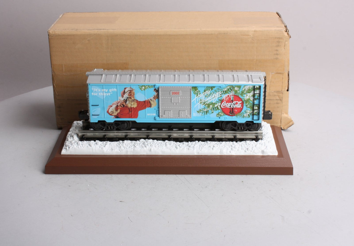 K-Line K641-5109S Coca-Cola 2002 Holiday Musical Boxcar with Display Base EX/Box