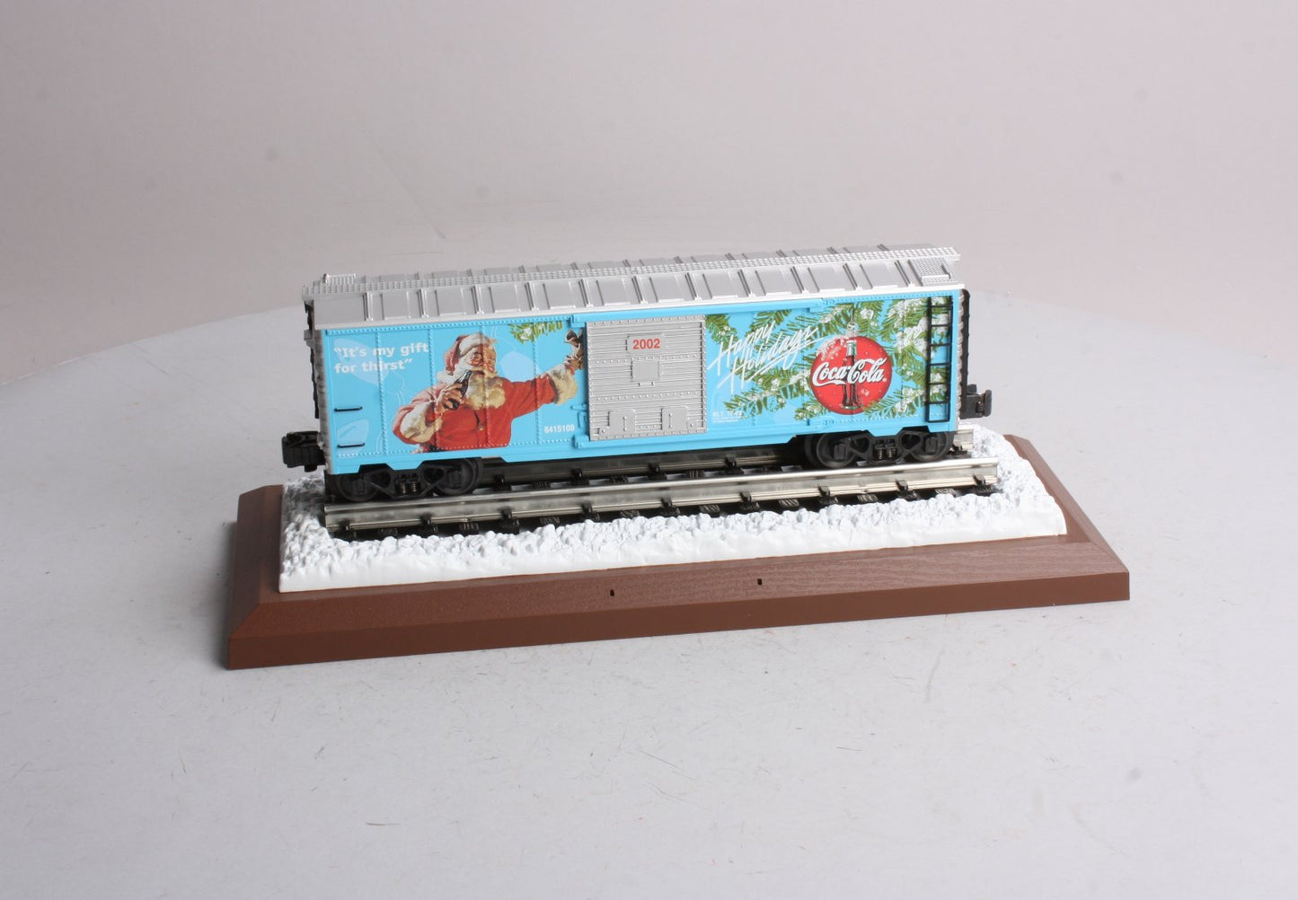 K-Line K641-5109S Coca-Cola 2002 Holiday Musical Boxcar with Display Base EX/Box