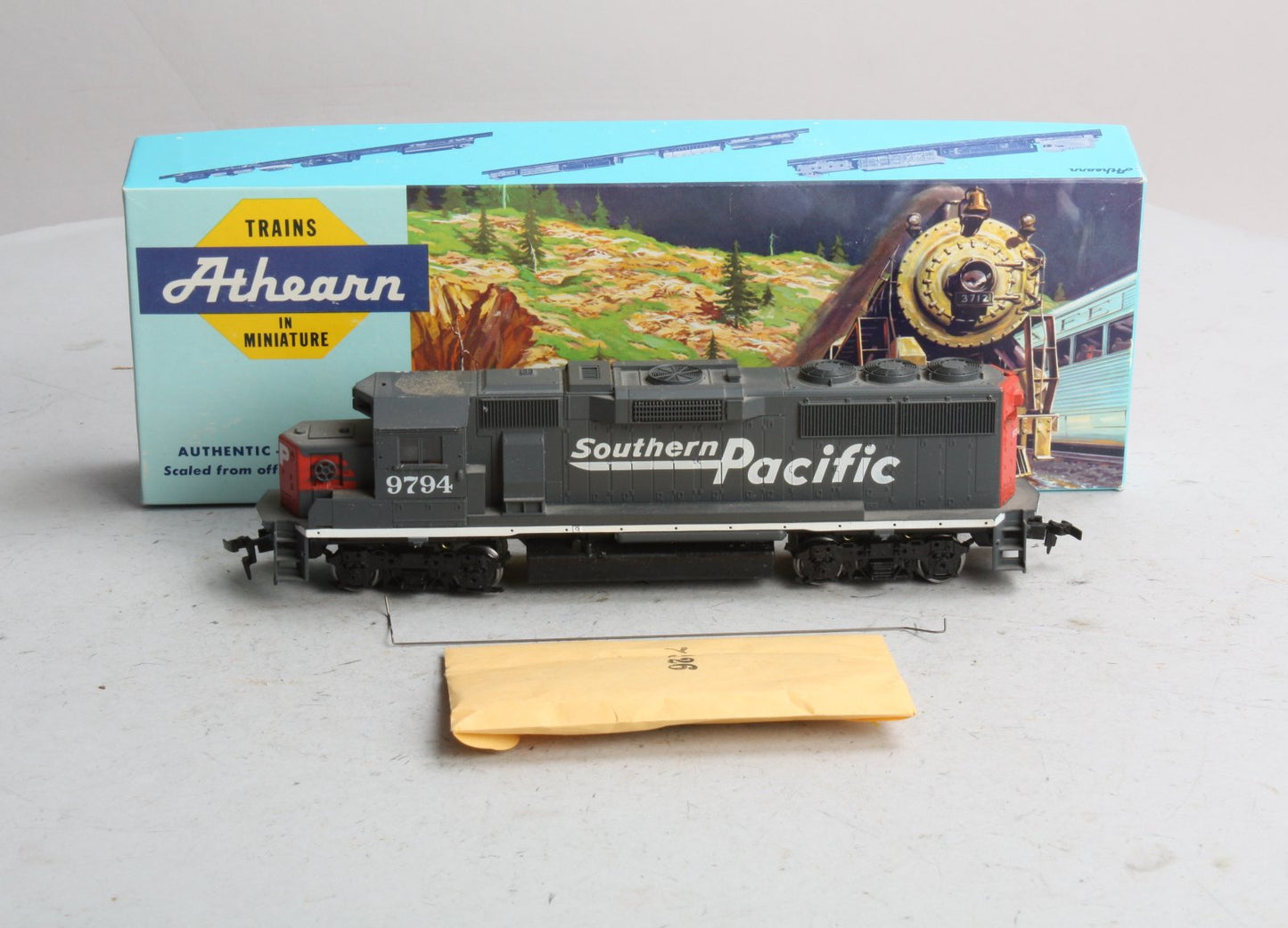 Athearn 4757 HO Scale Southern Pacific GP60 Power Diesel Locomotive #9794