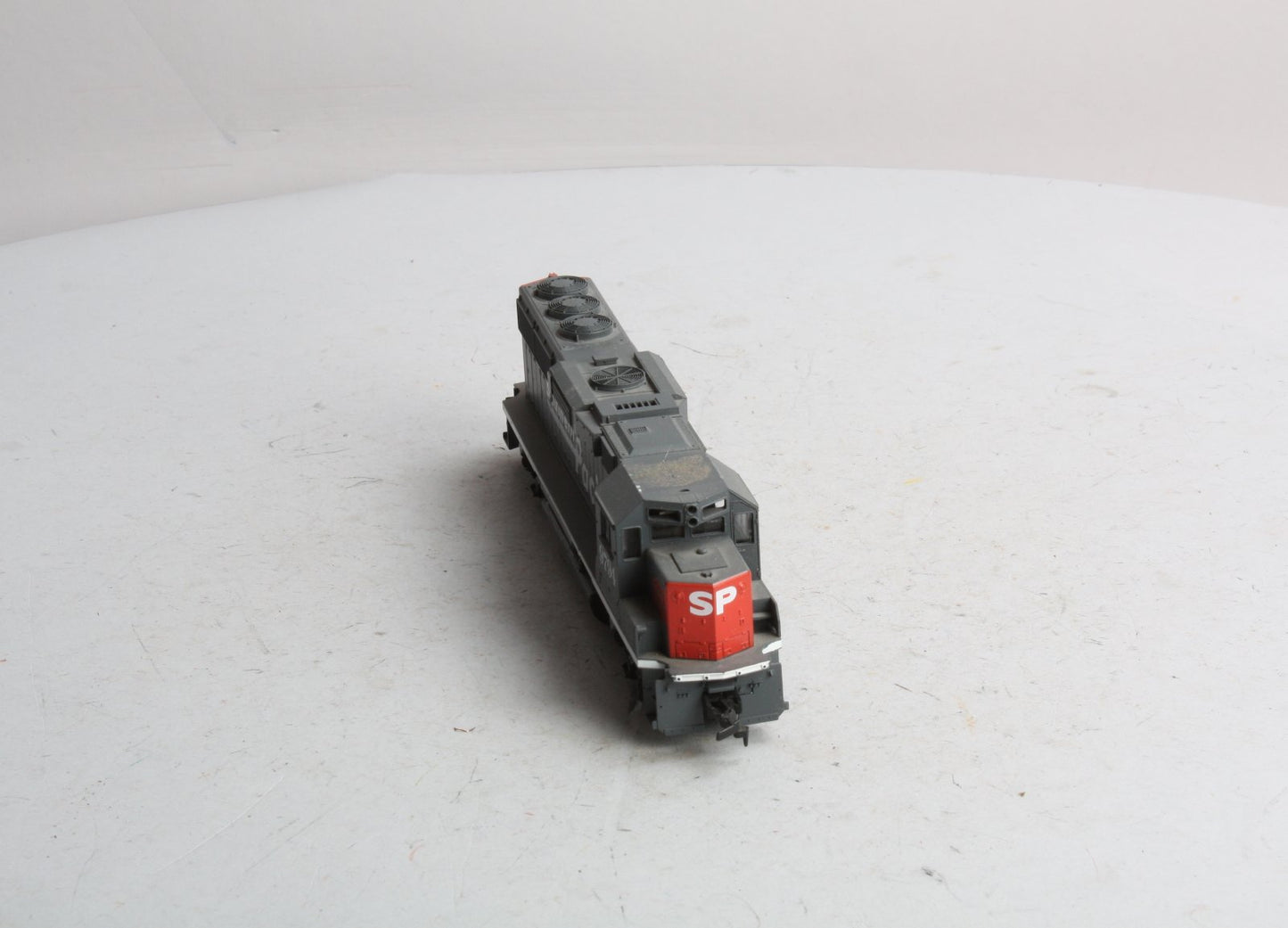 Athearn 4757 HO Scale Southern Pacific GP60 Power Diesel Locomotive #9794