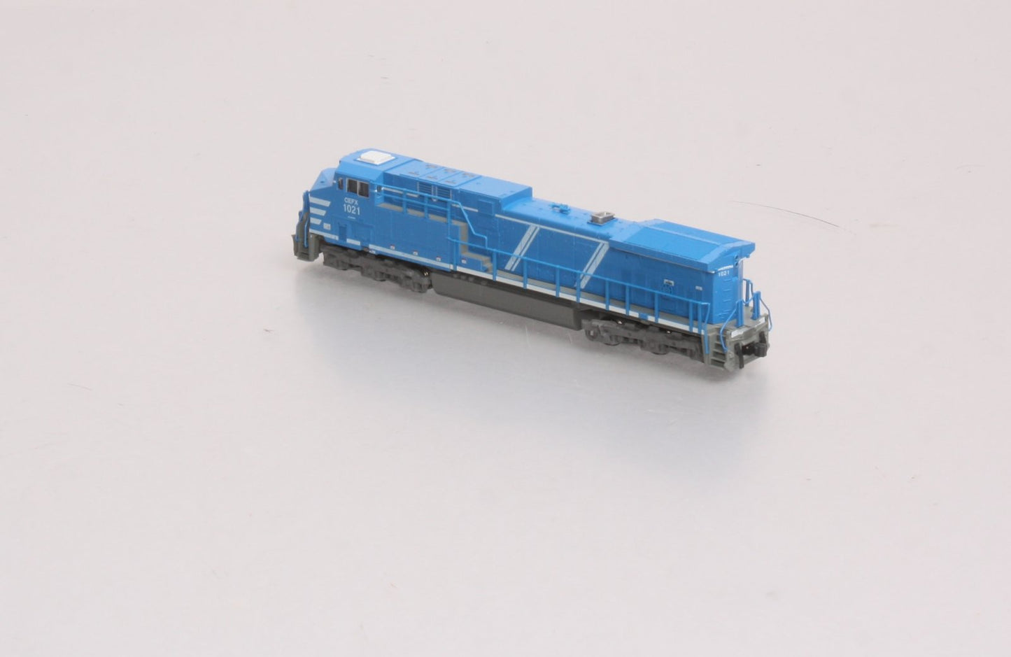 Kato 176-7002 N Scale CEFX AC4400CW Diesel Locomotive #1021 LN/Box