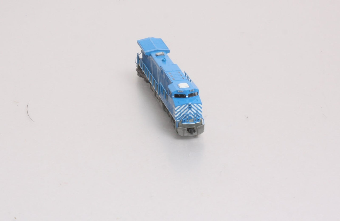 Kato 176-7002 N Scale CEFX AC4400CW Diesel Locomotive #1021 LN/Box