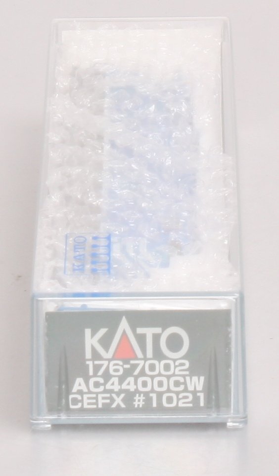 Kato 176-7002 N Scale CEFX AC4400CW Diesel Locomotive #1021 LN/Box