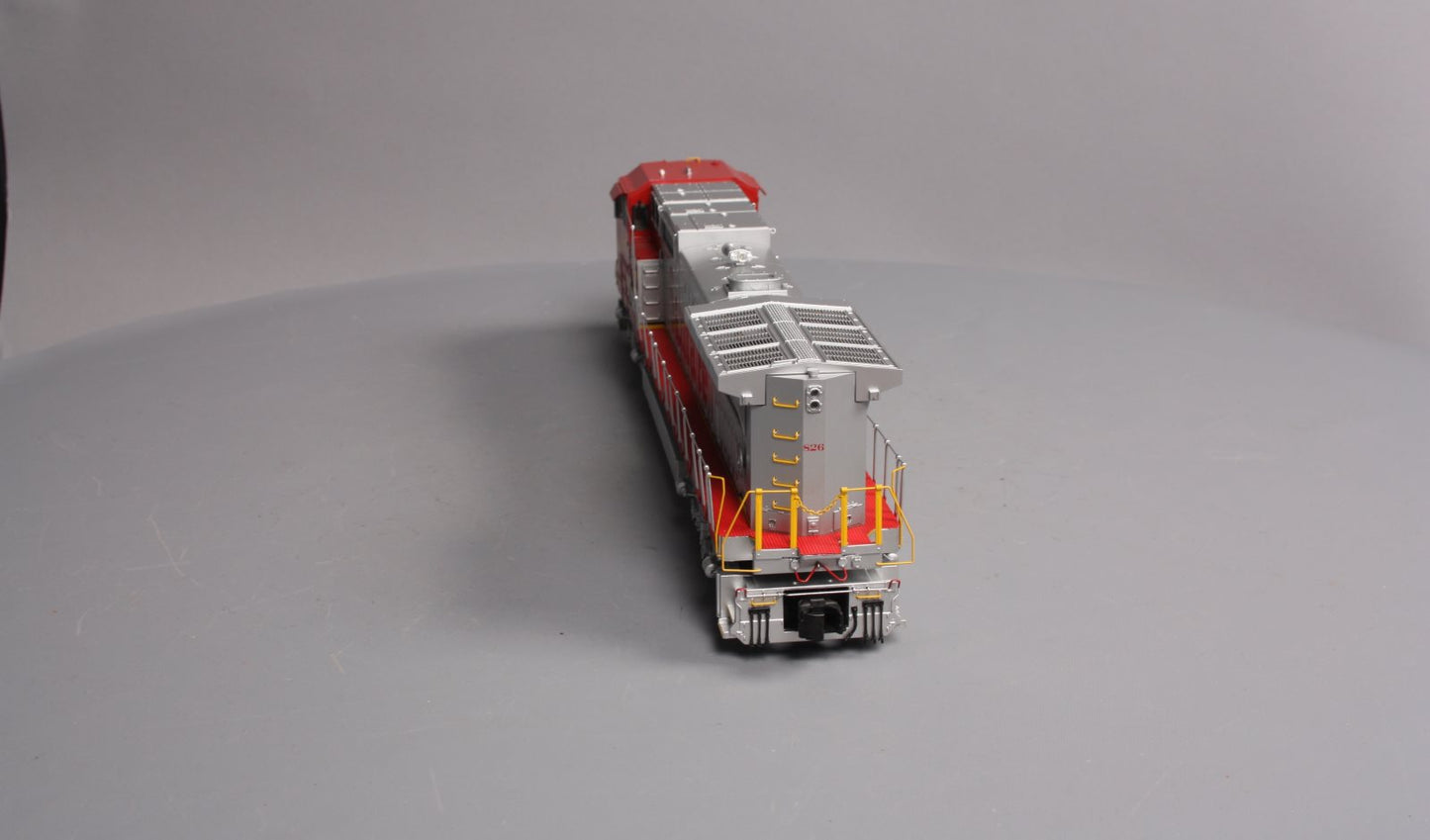 MTH 20-2945-3 Santa Fe Dash-8 Non-Powered Diesel Engine #826