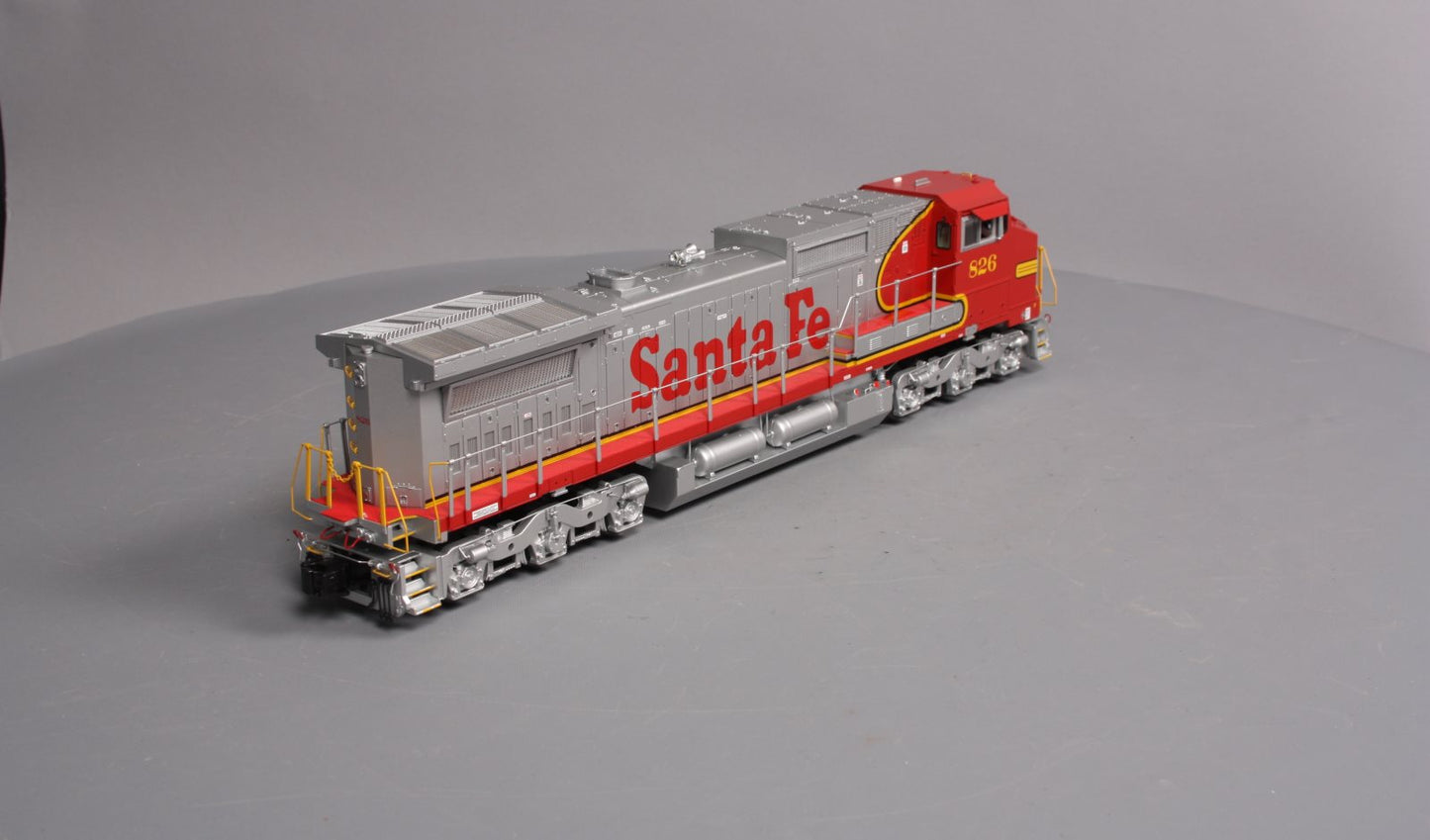 MTH 20-2945-3 Santa Fe Dash-8 Non-Powered Diesel Engine #826