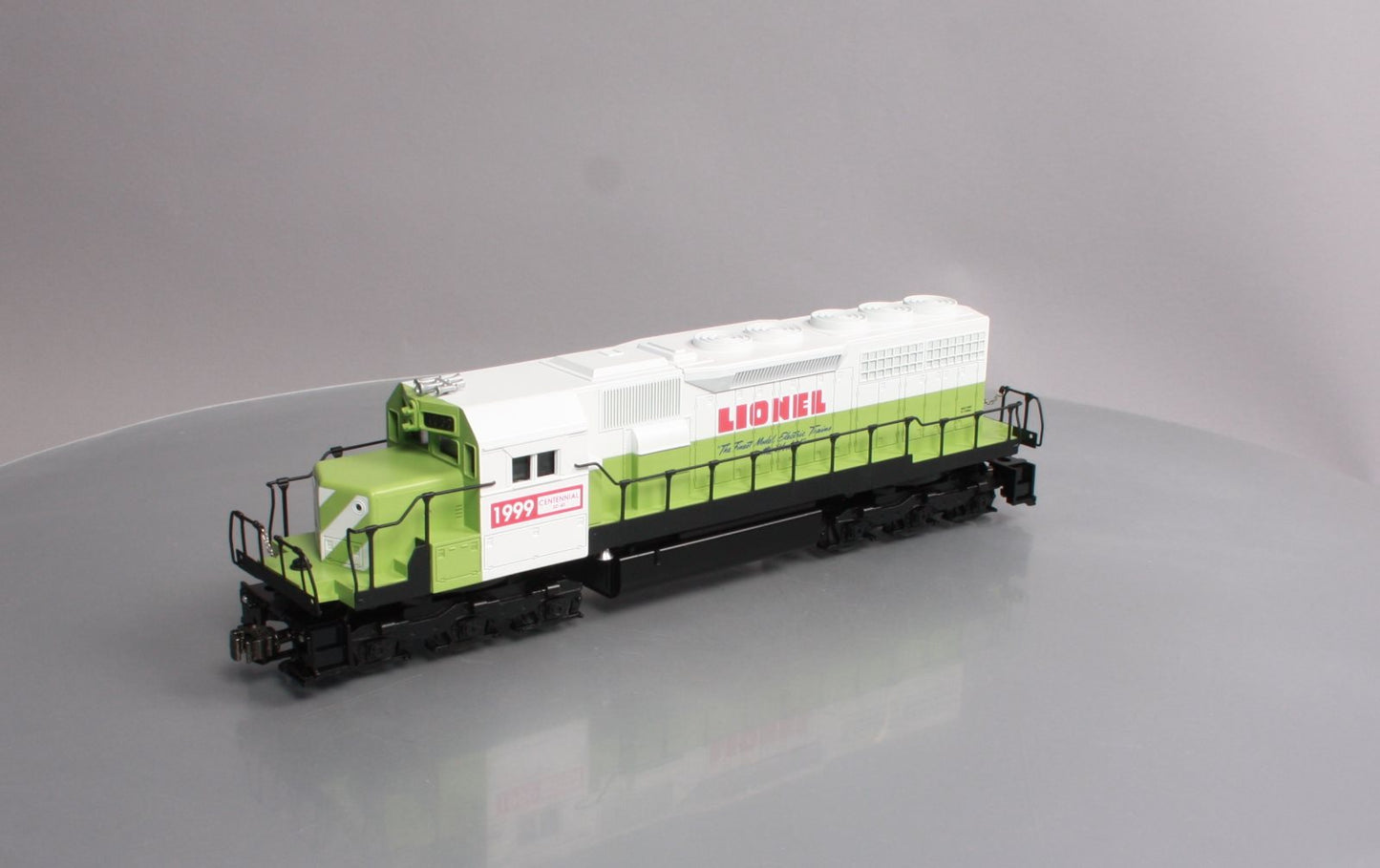 Lionel 6-18585 O Centennial SD-40 Diesel Locomotive #1999 LN/Box