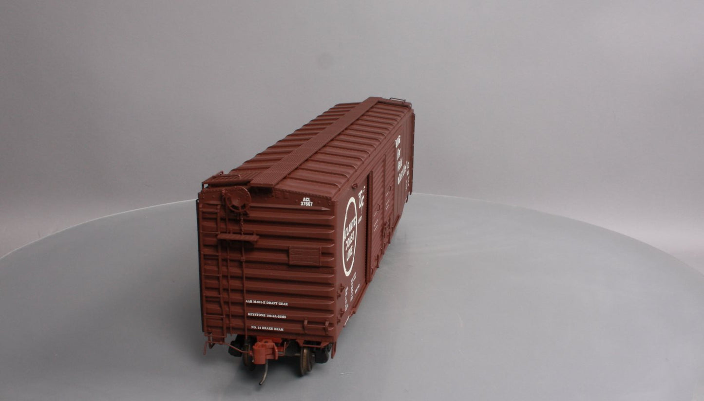 USA Trains R19311B G Atlantic Coast Line 50 Ft. Box Car with AAR Double Door