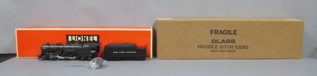 Lionel 6-18005 O NYC 4-6-4 700E Hudson Steam & Tender #5340 w/ Display Case LN/Box