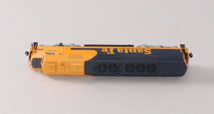 Kato 176-9211 N Santa Fe EMD SDP40F Type IVA Diesel Locomotive Standard DC #5250