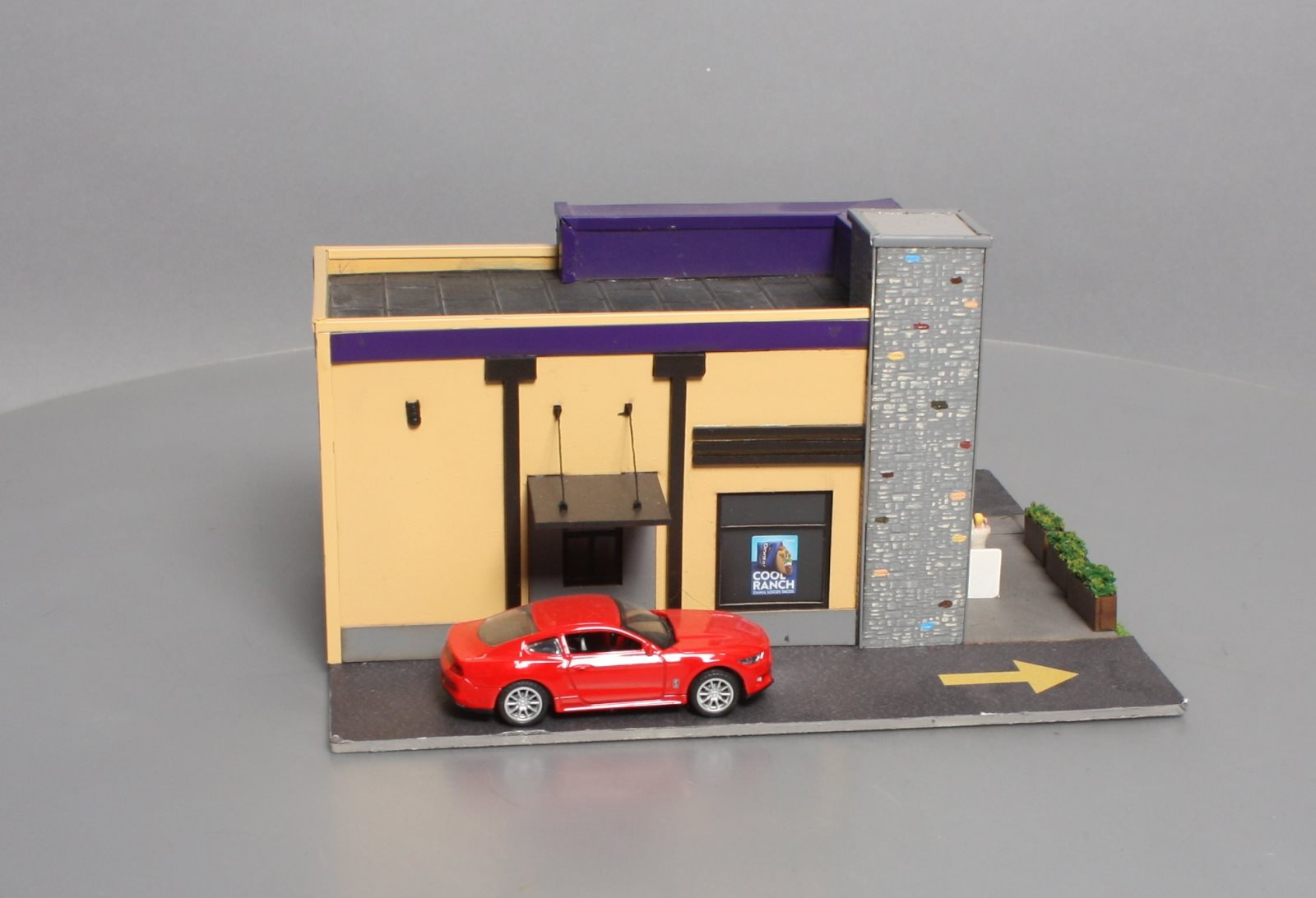 O top Scale Taco Bell® Restaurant