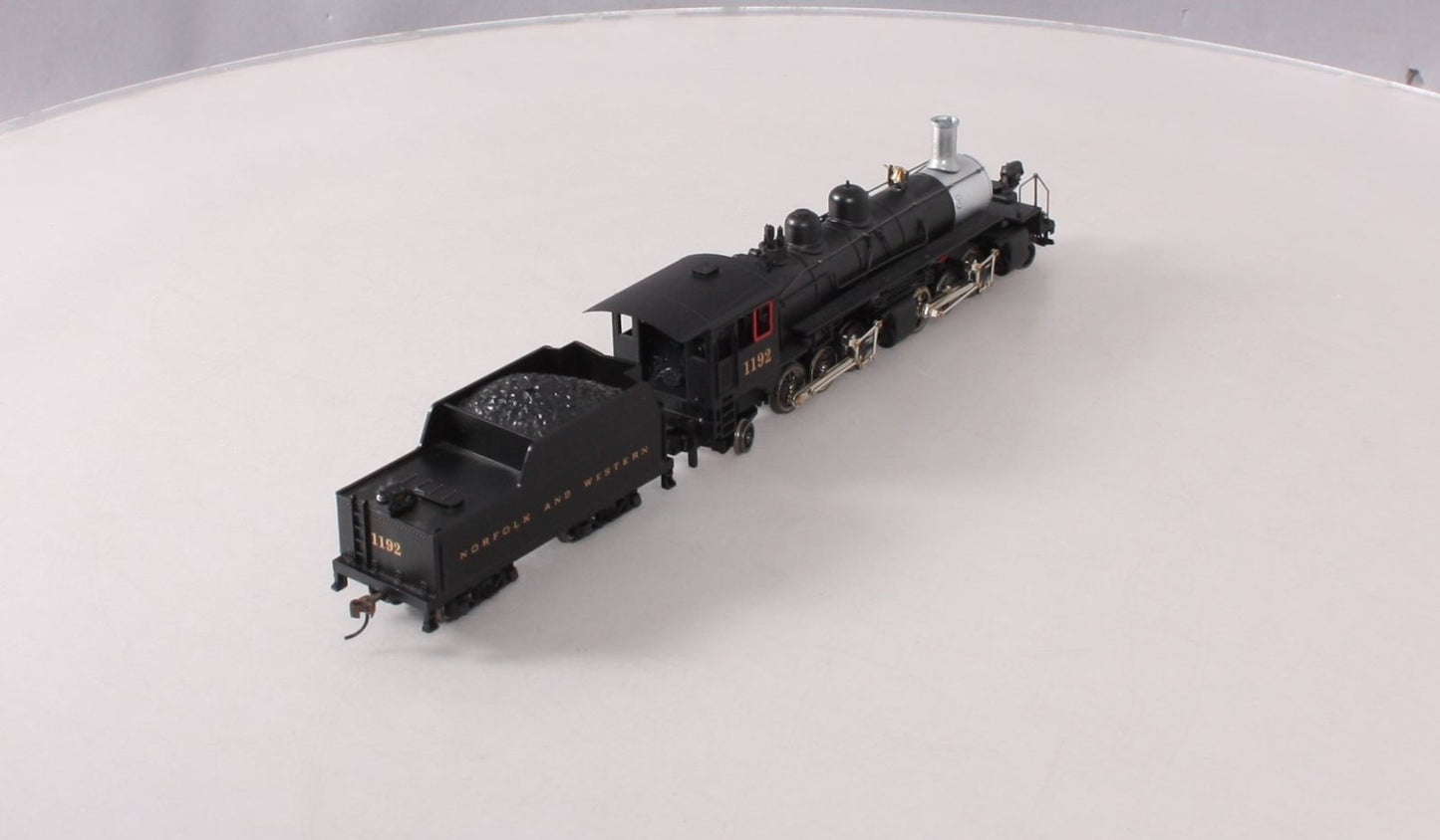 Mantua 345103 2-6-6-2 Articulated w/Tender N&W HO