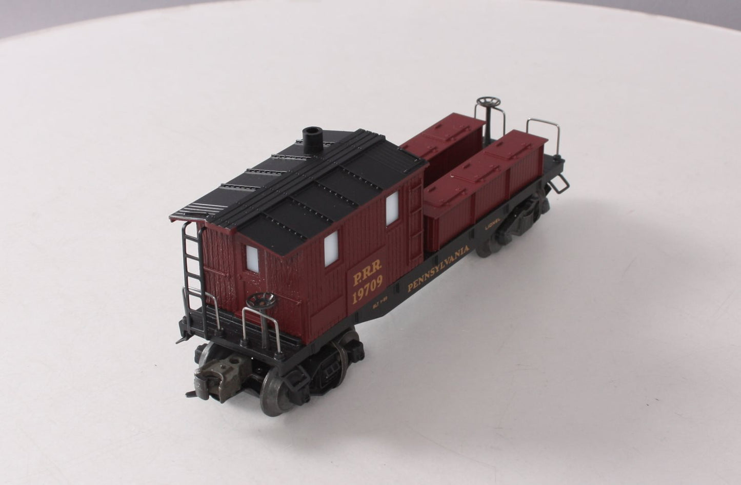 Lionel 6-19709 O Gauge Pennsylvania Illuminated Work Caboose with Smoke #19709