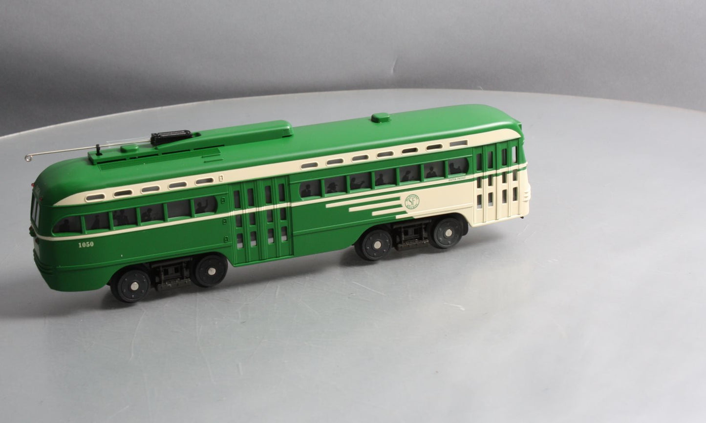 MTH 30-2504-0 O Gauge San Francisco PCC Electric Trolley Car #1050 LN/Box