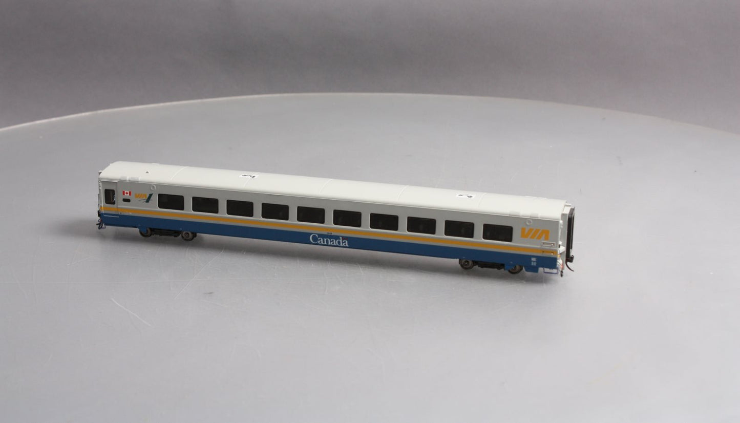 Rapido Trains 107008 HO VIA Streamlined LRC Club Car #3468