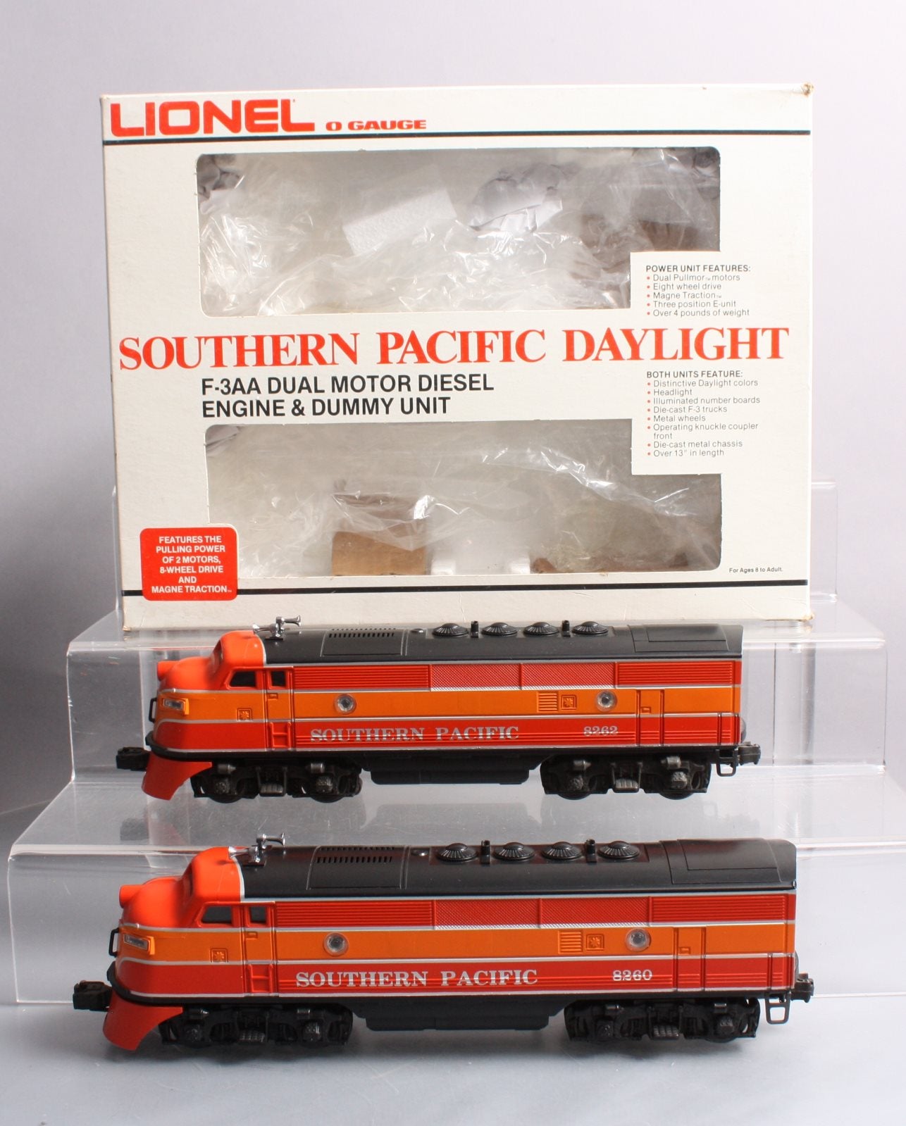 Lionel 6-8260 O Gauge Southern Pacific F3 AA Diesel Locomotive Set #8260/8262 LN/Box