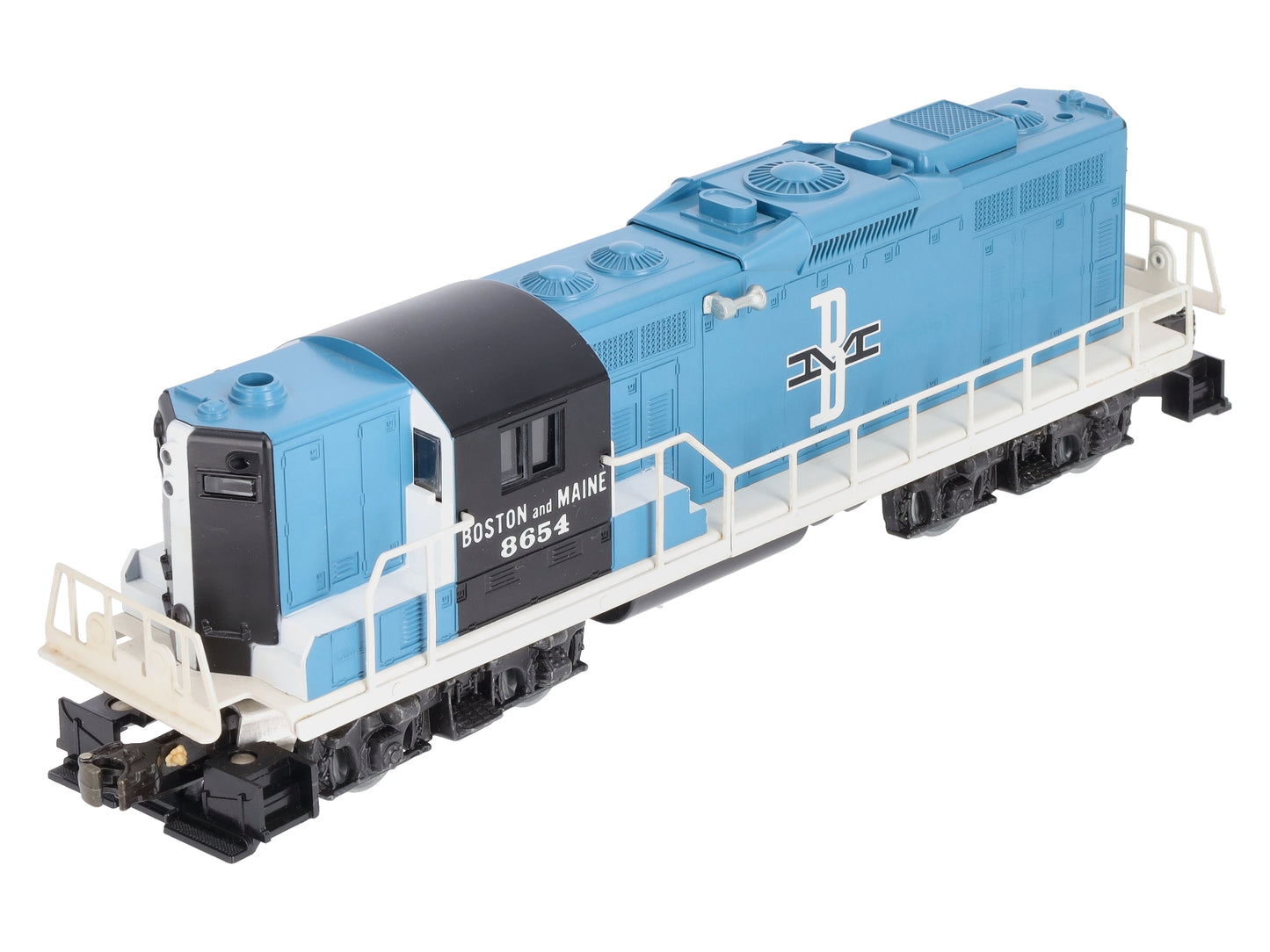 Lionel 6-8654 O Gauge Boston & Maine GP-9 Powered Diesel Locomotive #8654