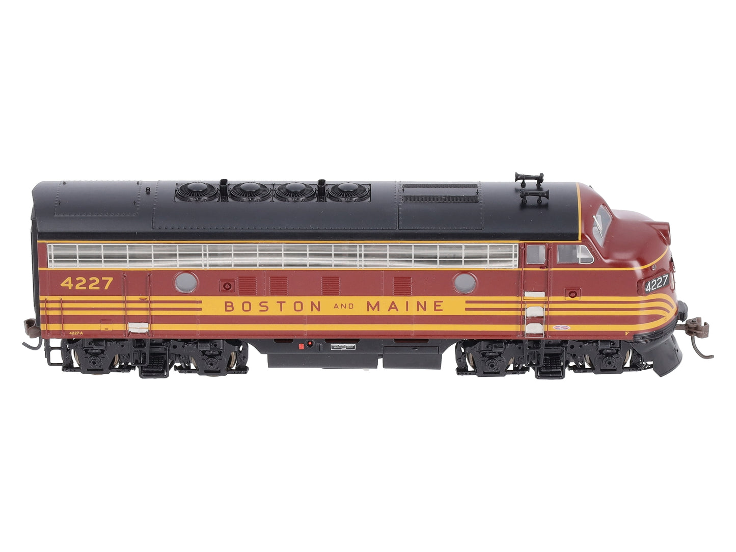 Athearn G2009 HO Scale Boston & Maine Phase 4 F-3A Diesel Locomotive #4227 LN/Box