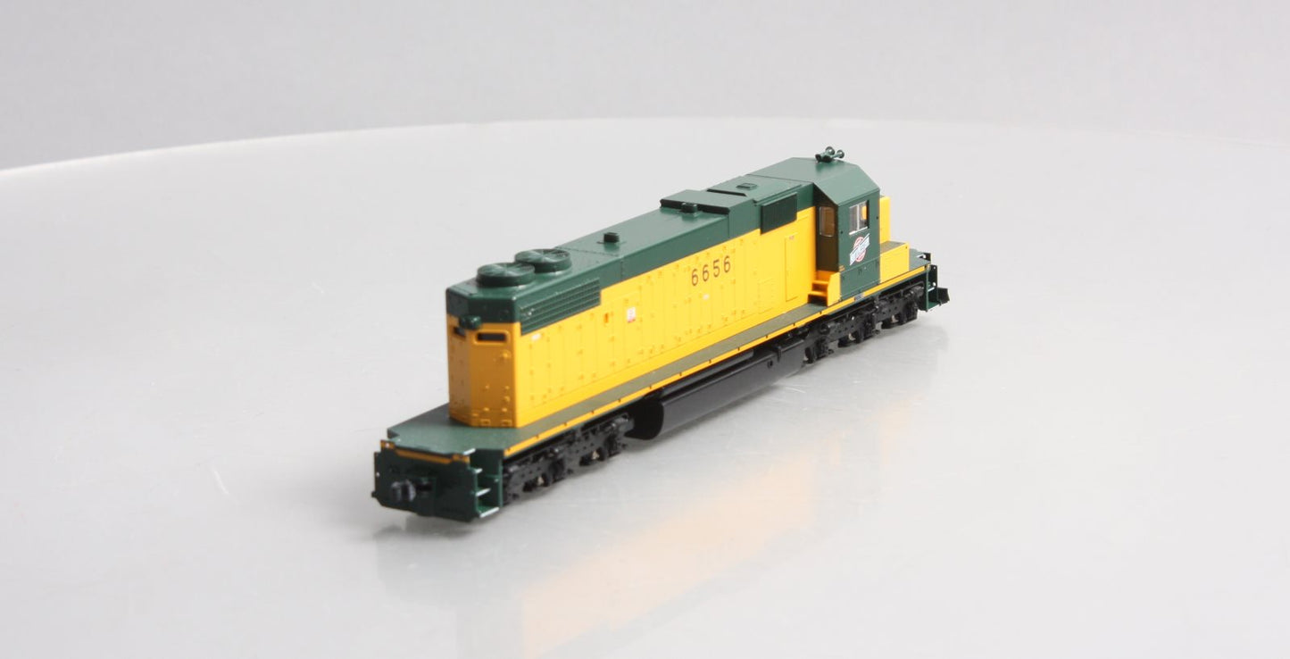 Kato 37-6522 HO Scale C&NW Powered SD38-2 Diesel Locomotive #6656 LN/Box