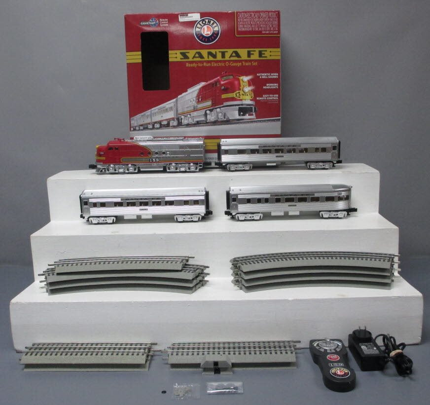 Lionel 6-84719 Santa Fe Super Chief LionChief O Gauge Train Set with Bluetooth