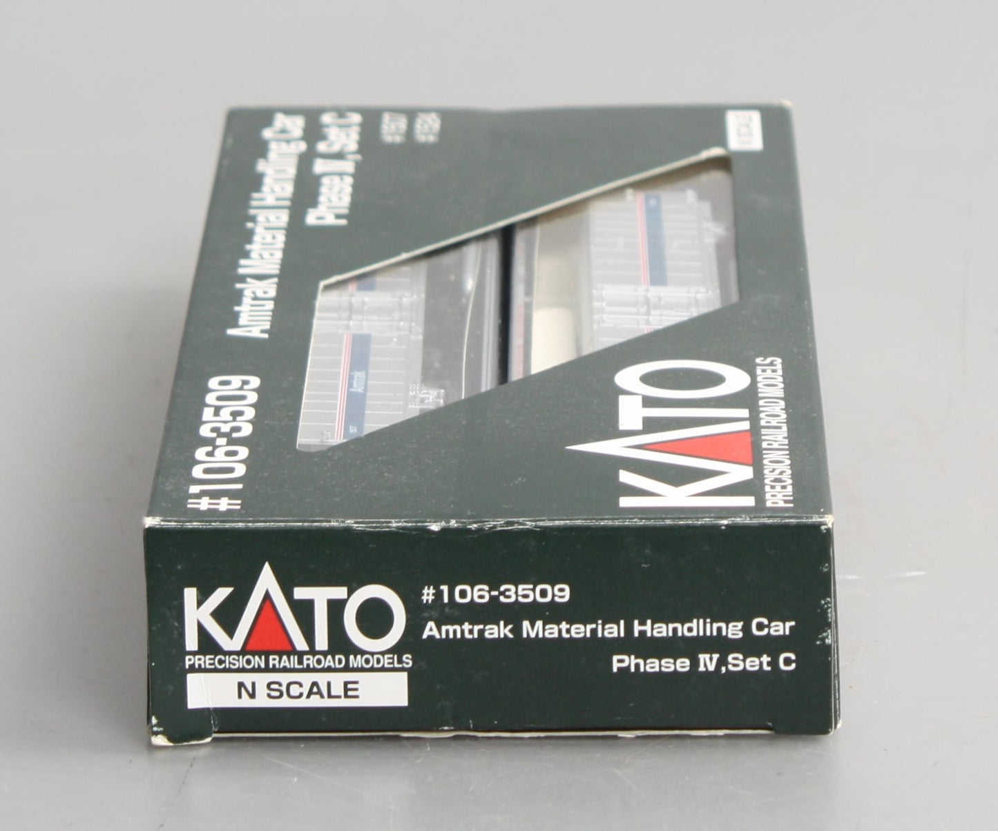 Kato 106-3509 N Scale Amtrak Phase IV Material Handling Car 2-Car Set