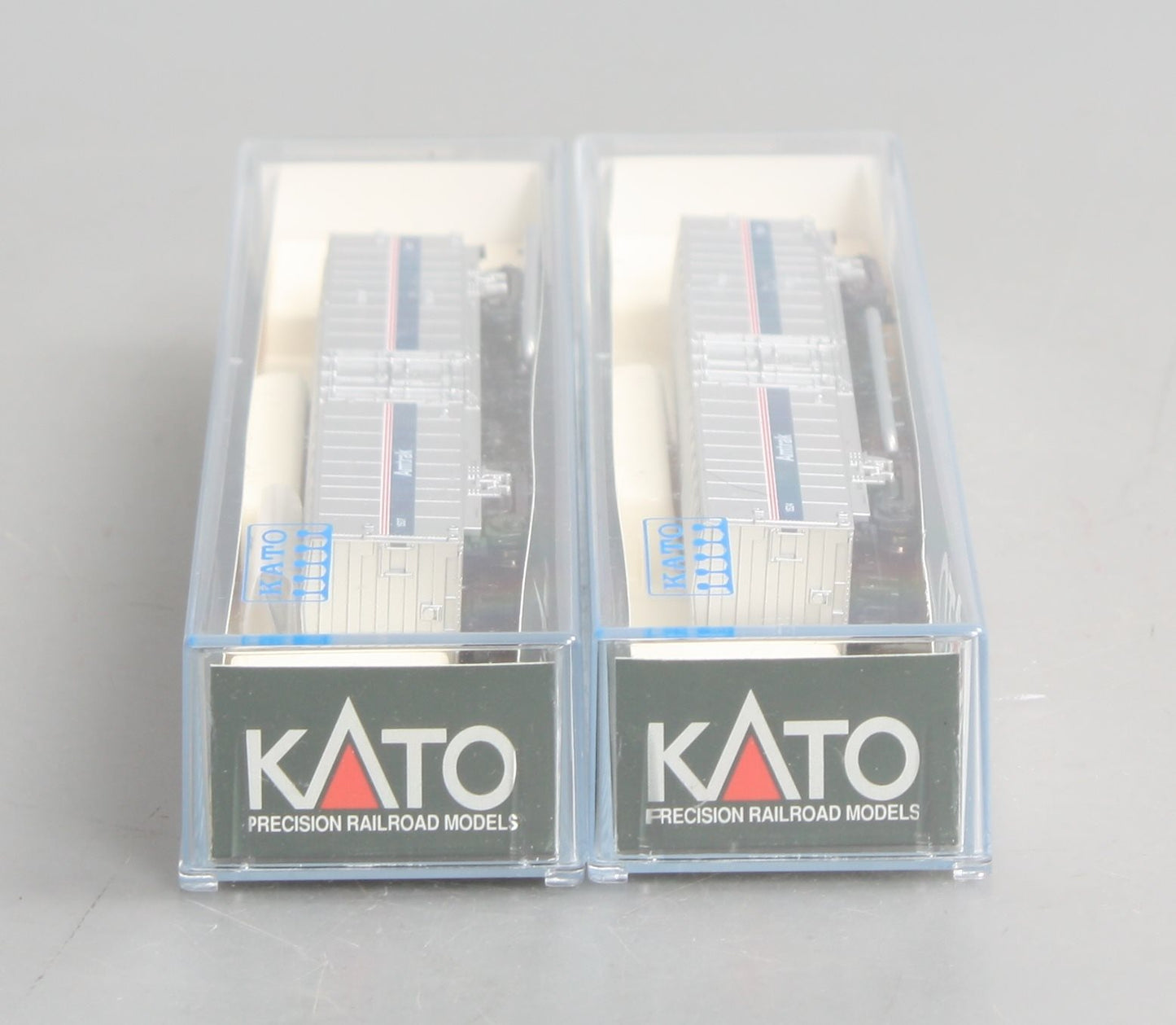 Kato 106-3509 N Scale Amtrak Phase IV Material Handling Car 2-Car Set