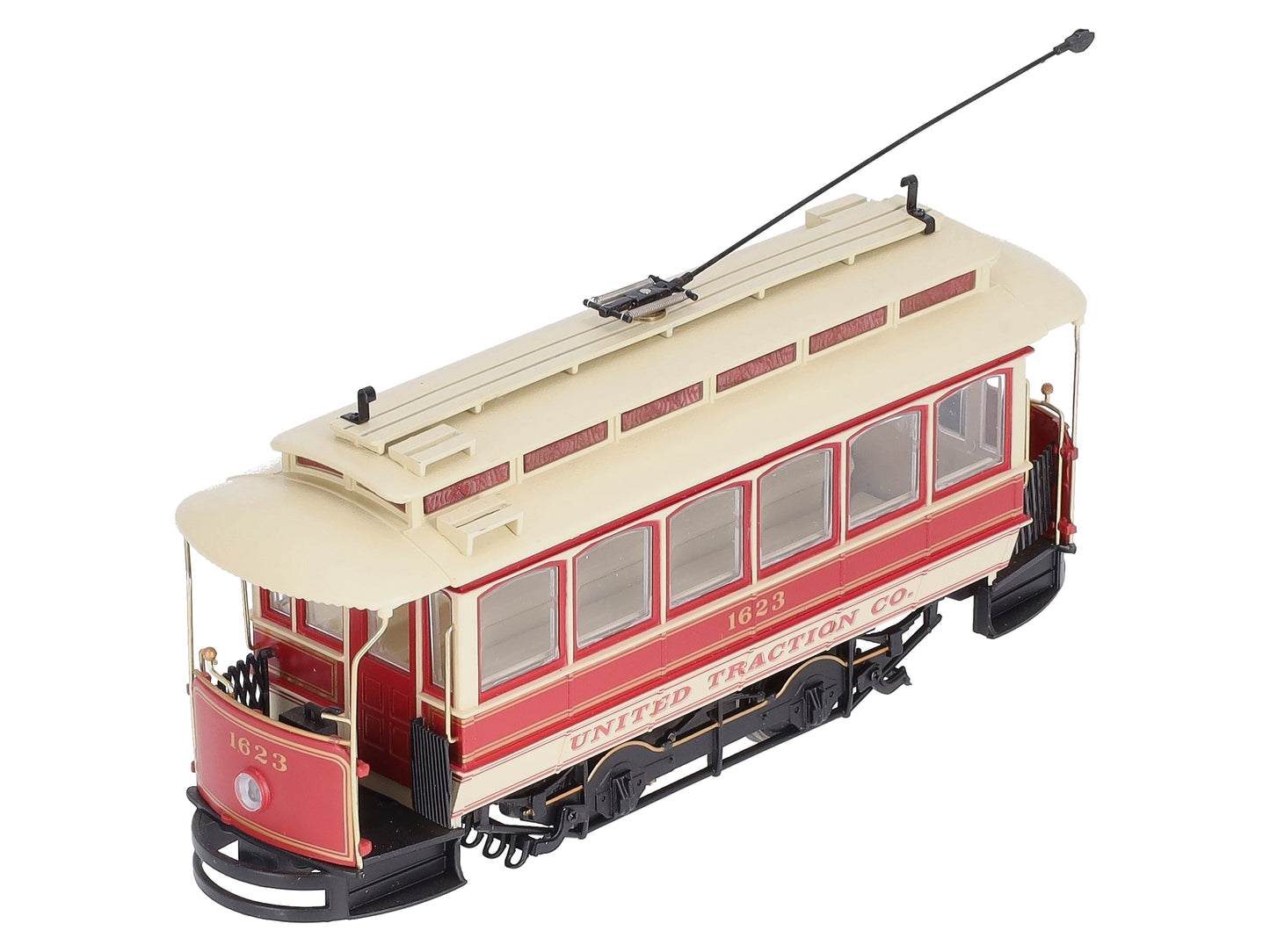 Bachmann 25128 On30 United Traction Co. Powered Closed Streetcar