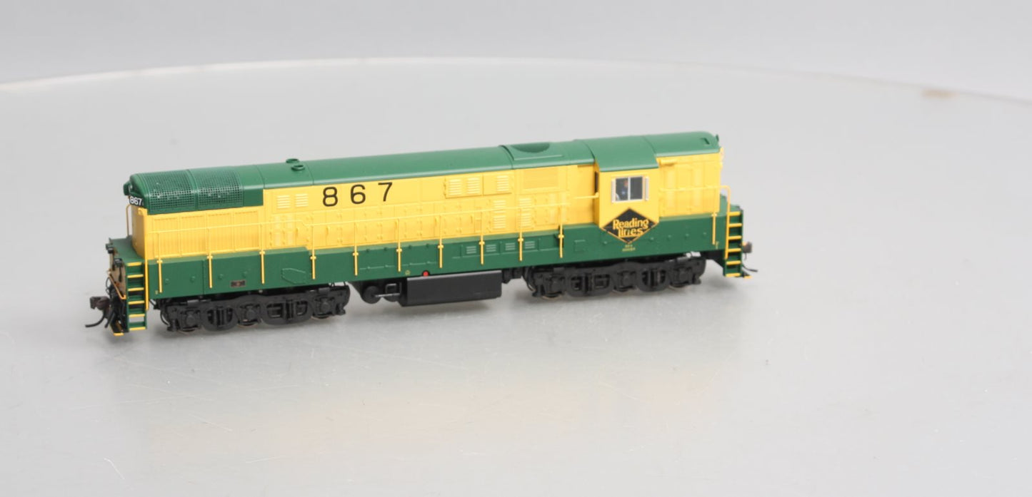 Atlas 7866 HO Scale Reading FM Trainmaster Diesel Locomotive #867