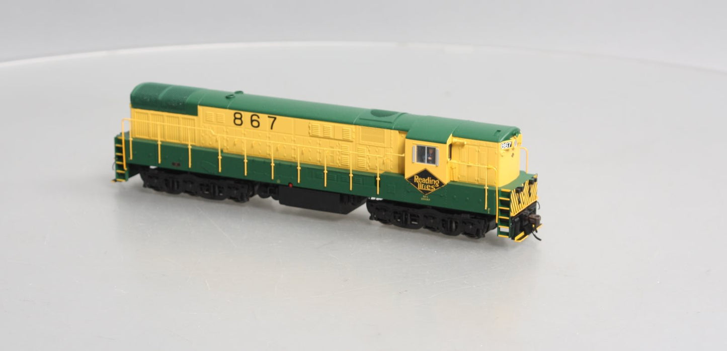 Atlas 7866 HO Scale Reading FM Trainmaster Diesel Locomotive #867