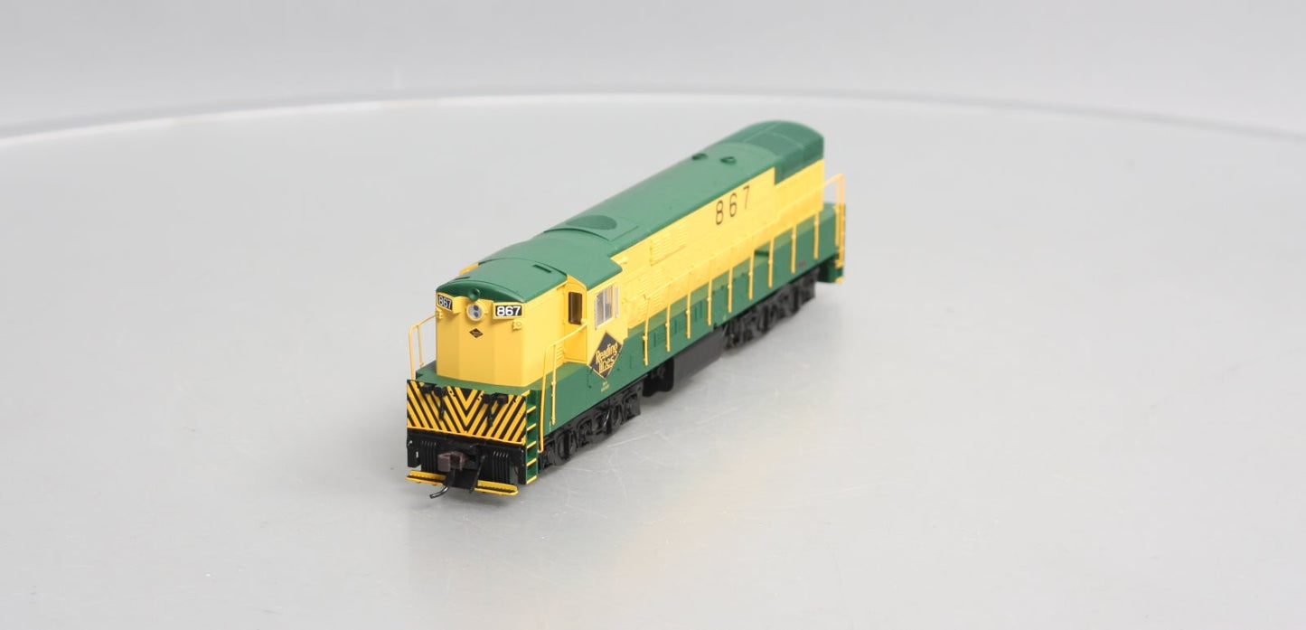 Atlas 7866 HO Scale Reading FM Trainmaster Diesel Locomotive #867