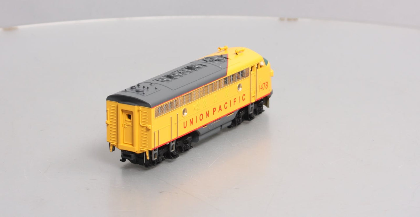 MRC CB248 HO Scale Union Pacific F7a Diesel Locomotive #1478 EX/Box