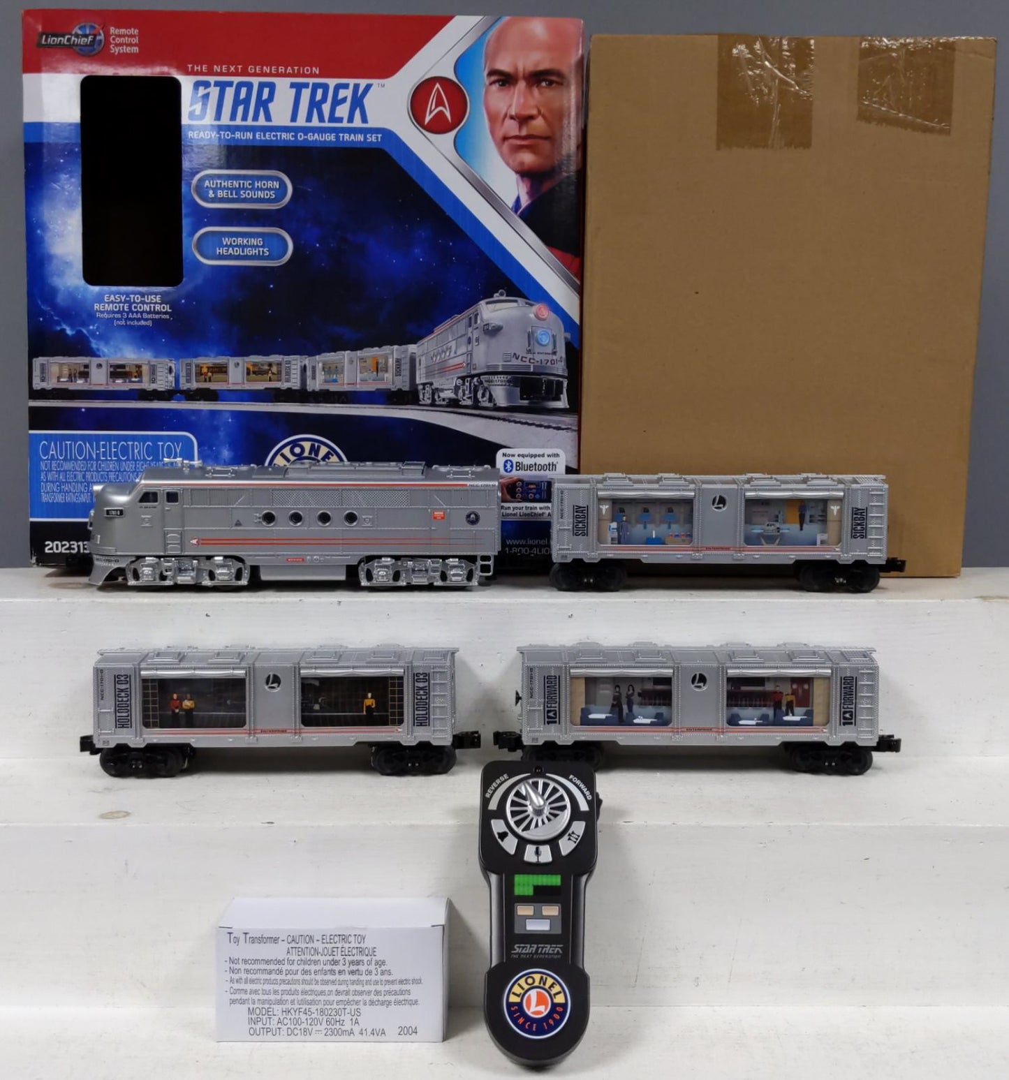 Lionel 2023130 Star Trek LionChief O Gauge Diesel Train Set with Bluetooth