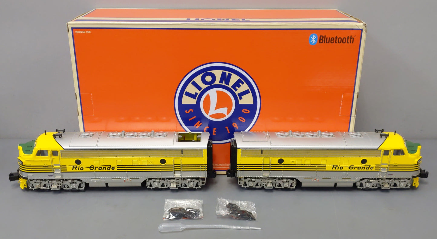 Lionel 2033270 O D&RGW F7 AA Diesel Locomotive Set #5651